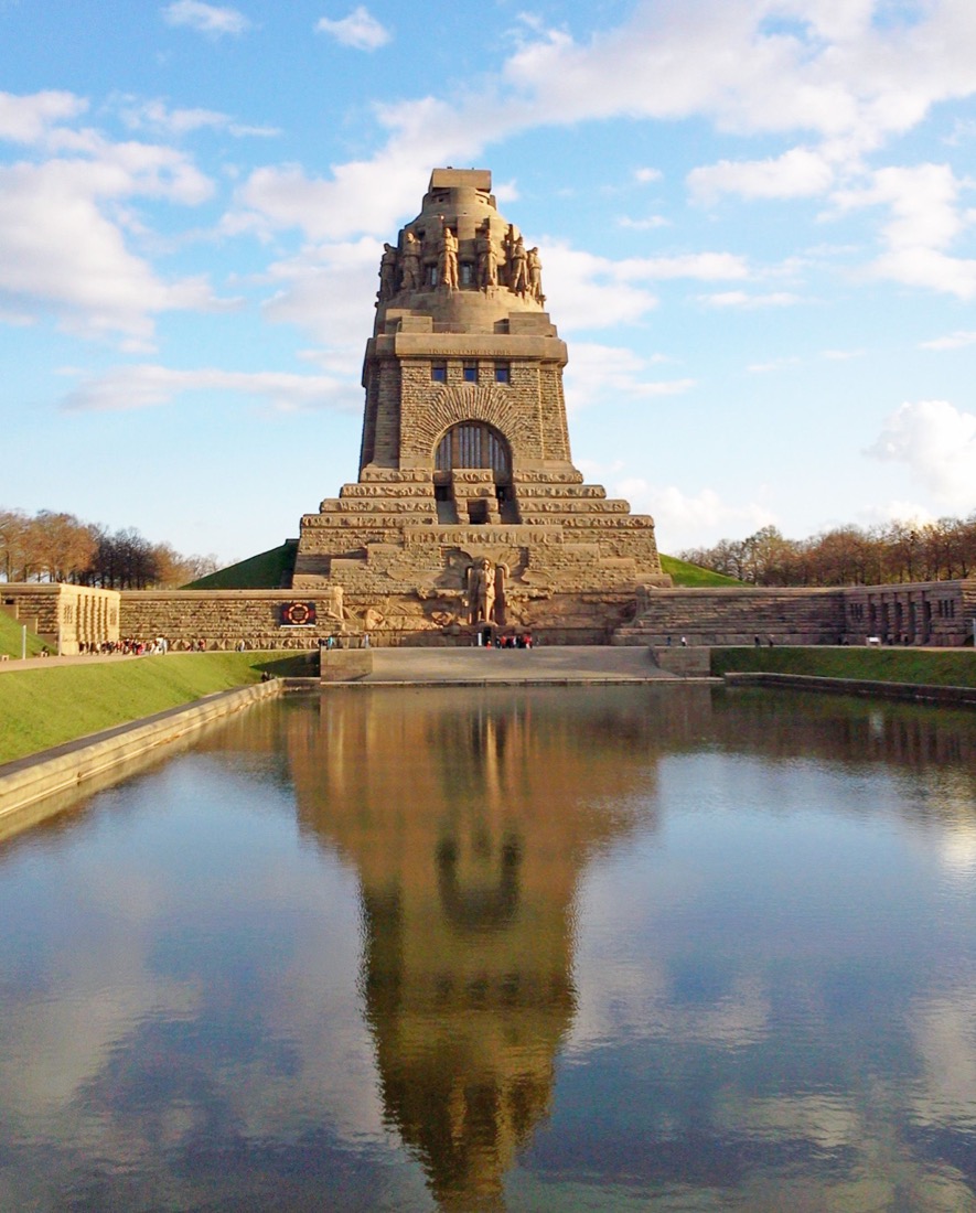 Volkerschlachtdenkmal-wiki.jpg